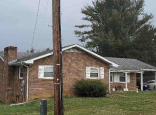 789 Skyview Dr, Chilhowie, VA 24319