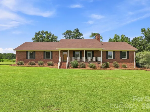 650 Monticello Rd, Lancaster, SC 29720