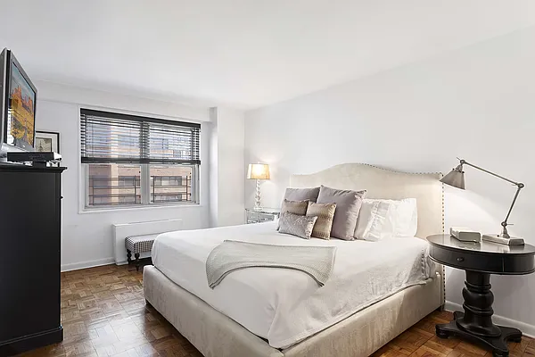 Rented by Compass | media 8
