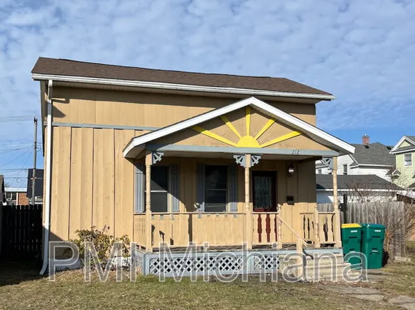 212 W 9th St, Mishawaka, IN 46544