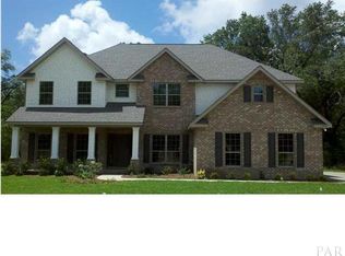 795 Lake Ridge Ln, Pensacola, FL 32526