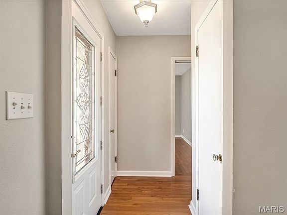 5th image of 719 Waterloo Dr