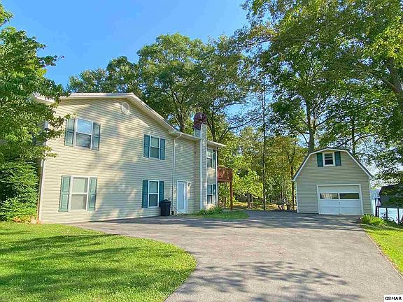2nd image of 1612 Canal Ln