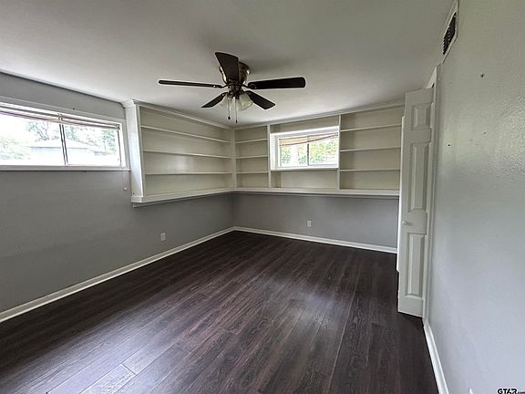 5th image of 706 Inwood Dr