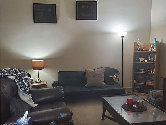3rd image of 1720 Tanner Ln