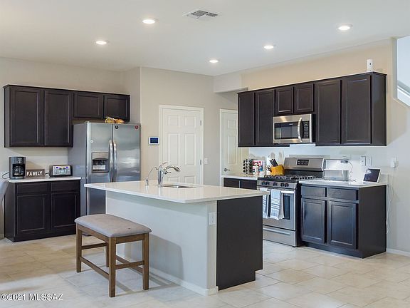 3rd image of 6543 S Diablo Dr
