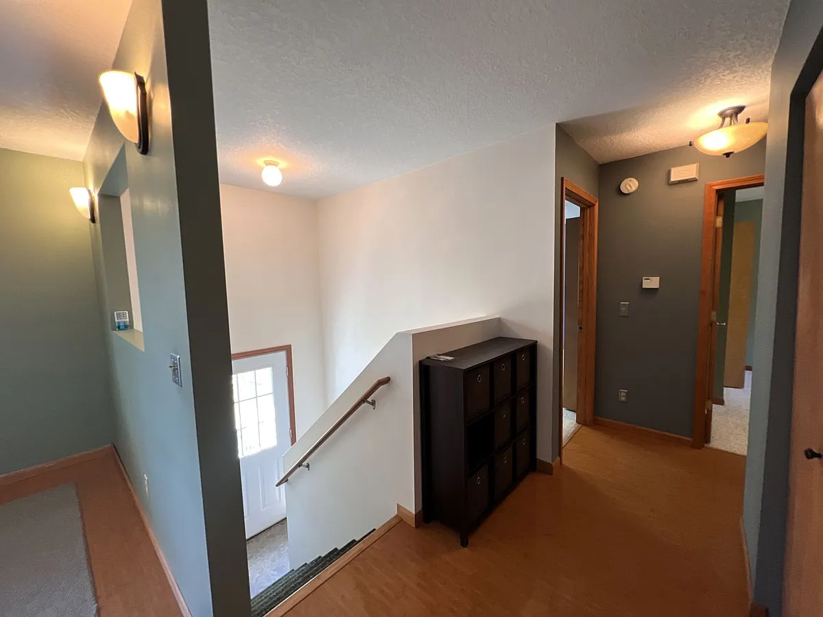Building Photo - 10279 Woodwind Dr