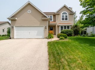 2409 N University Dr, Waukesha, WI 53188