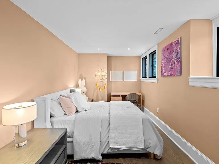 2329 Porter St NW — Photo 38