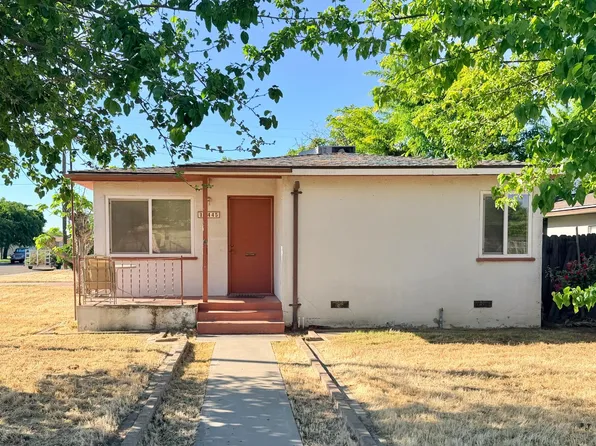 15445 W E St, Kerman, CA 93630