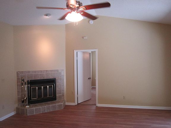 2nd image of 8464 Colfax Ct
