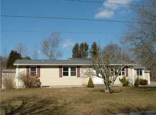 58 Wild Rose Dr, Tiverton, RI 02878