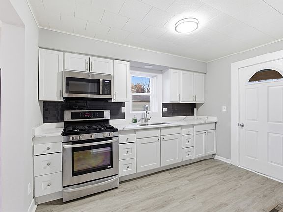 5th image of 521 Fitch Rd