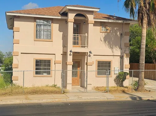 3220 San Salvador St, Laredo, TX 78046