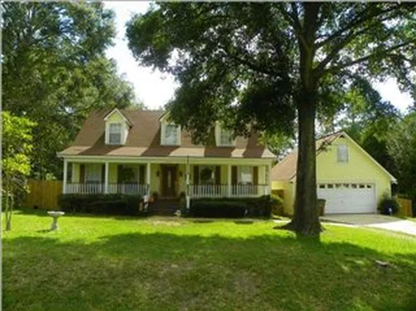 2213 Staples Rd, Mobile, AL 36605