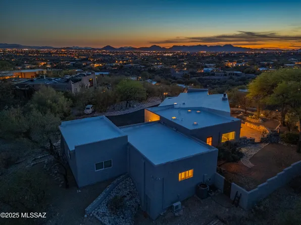 5755 E Camino Del Celador, Tucson, AZ 85750