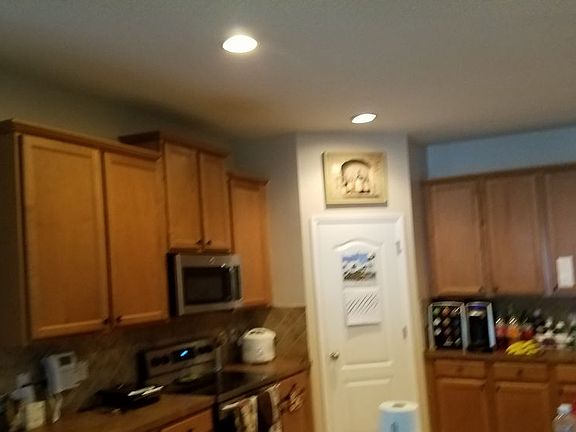 3rd image of 1405 Gatewood Ave