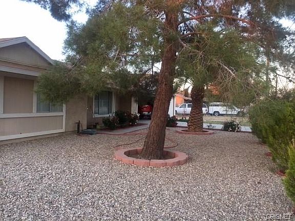 3rd image of 10221 E Avenue S4