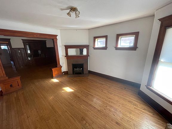 3rd image of 2546 N 1st St