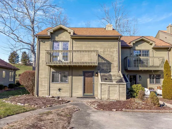 1034 Greystone Dr, Morgantown, WV 26508