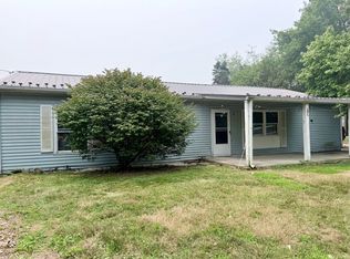 146 & 144 Edgewood Cir, Industry, PA 15052