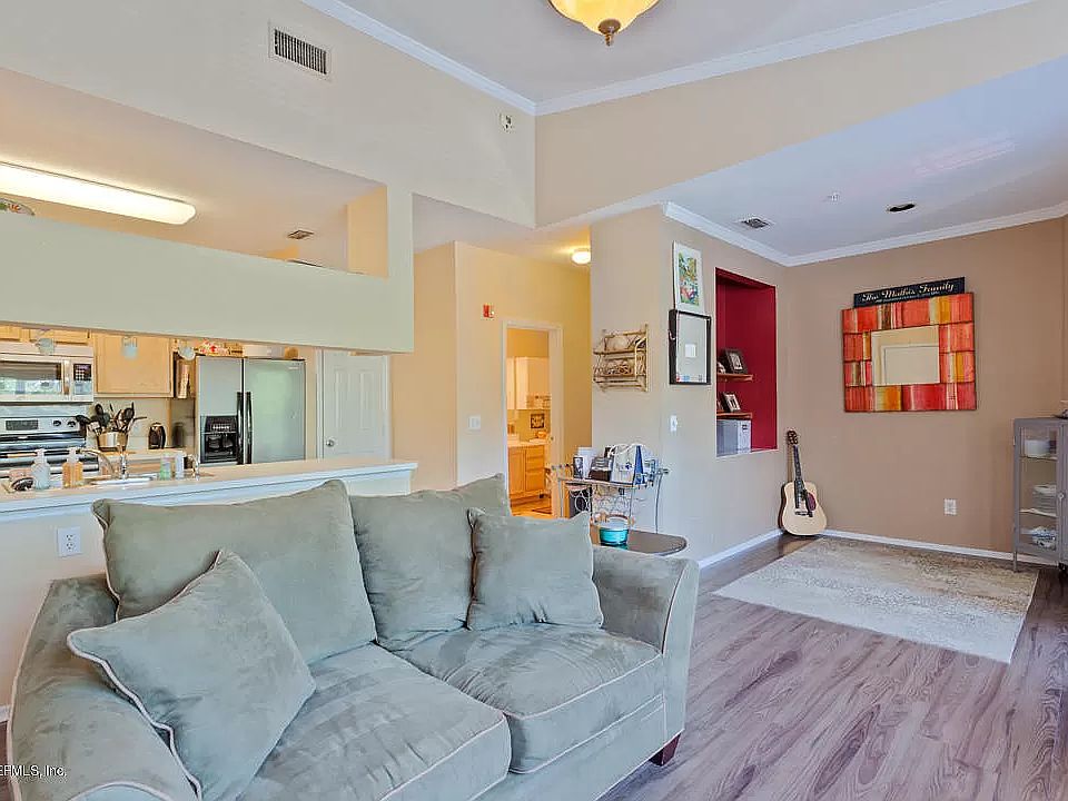 1st image of 211 Colima Ct Unit 1132