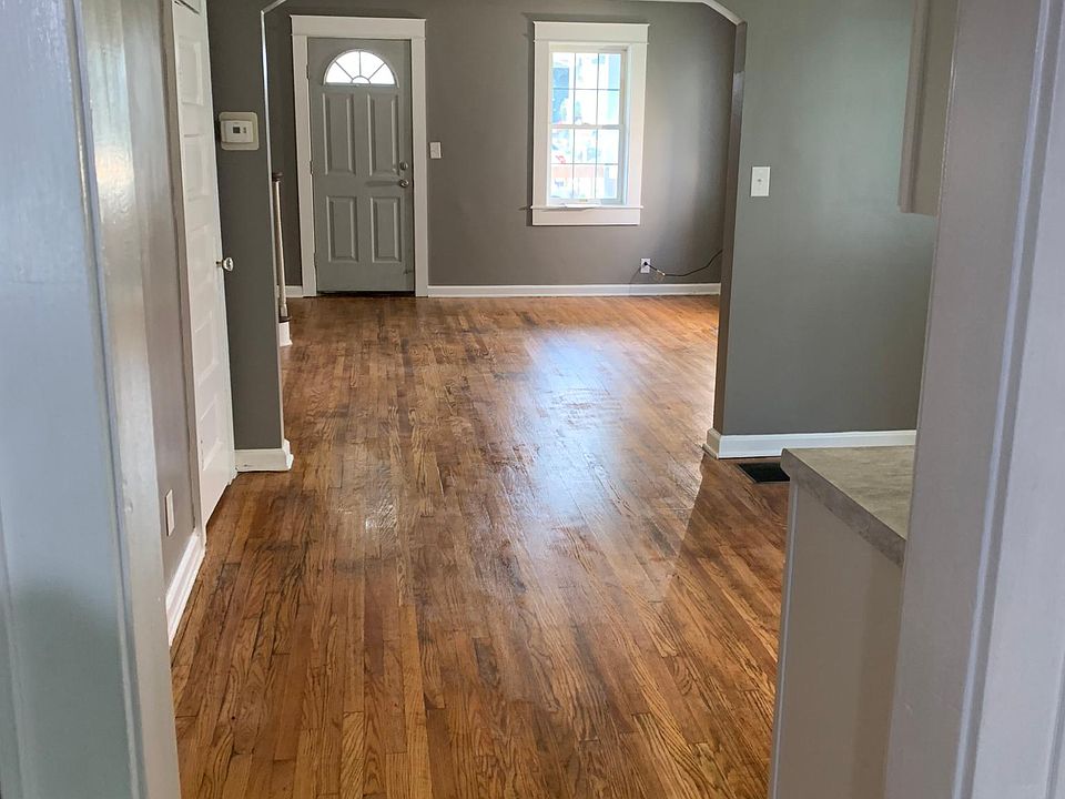 1st image of 710 N Main St #2