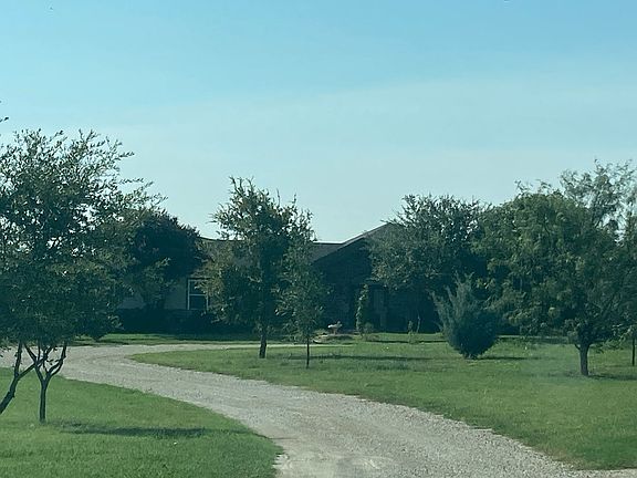 3rd image of 548 Sundown Dr