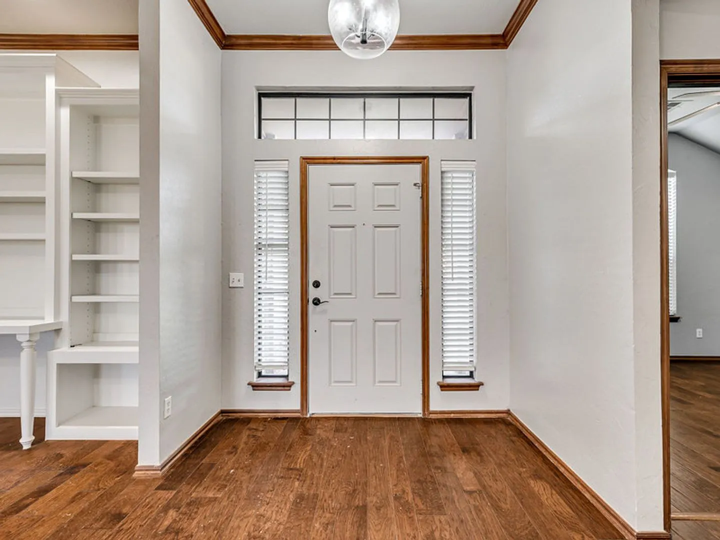 Moore Home Available now! — Photo 2