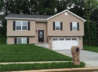 1114 Marathon Dr, Foristell, MO 63348