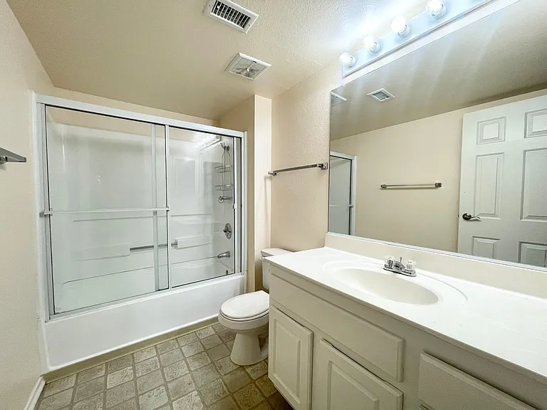 43376 Cook St #108 — Photo 9