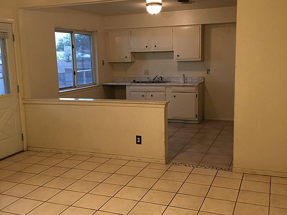 4th image of 501 Figueroa St NE