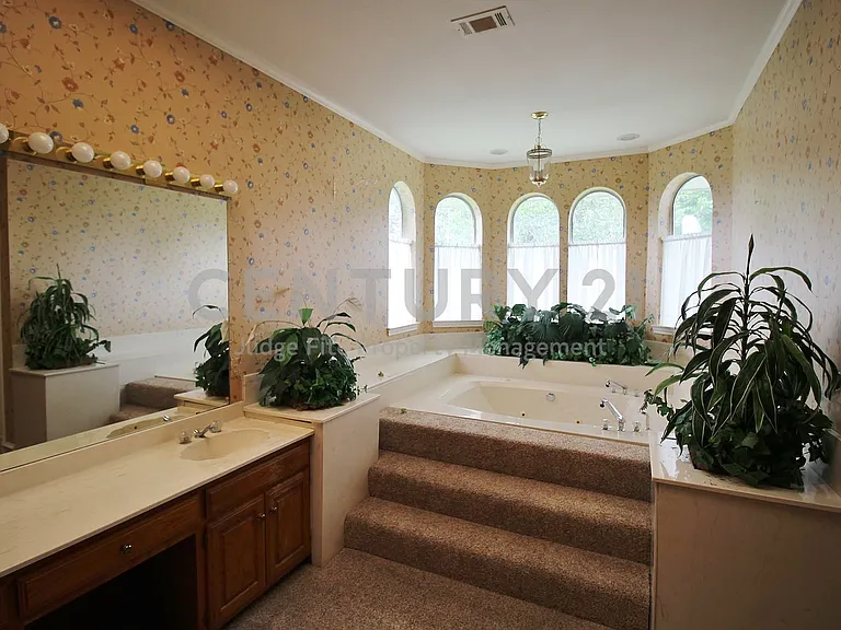 8150 Bob White Rd — Photo 11