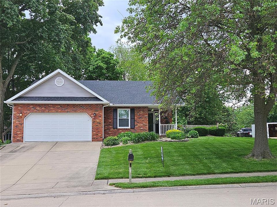 1st image of 700 Vassar Dr