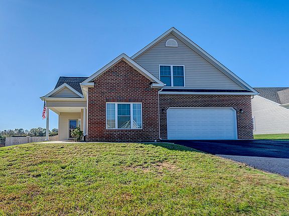 2nd image of 2900 Mystique Ct