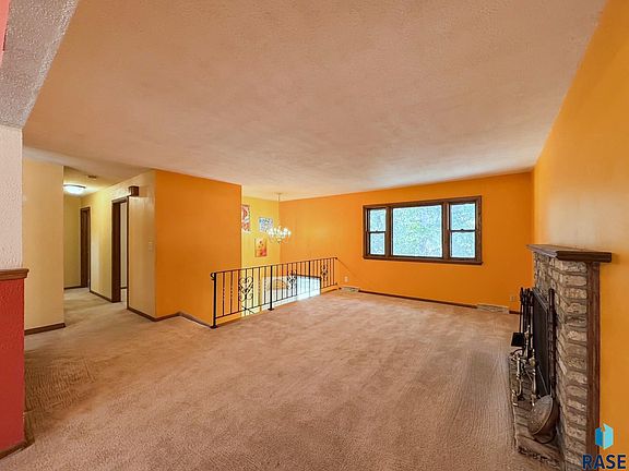 4th image of 520 S Conklin Ave