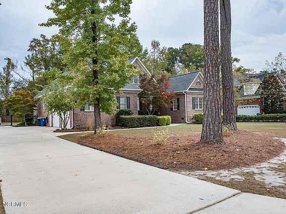 4th image of 253 Foxcroft Ln