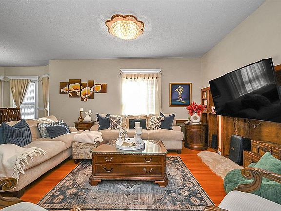 5th image of 8817 190th St