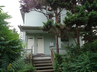 1211 N 44th St, Seattle, WA 98103