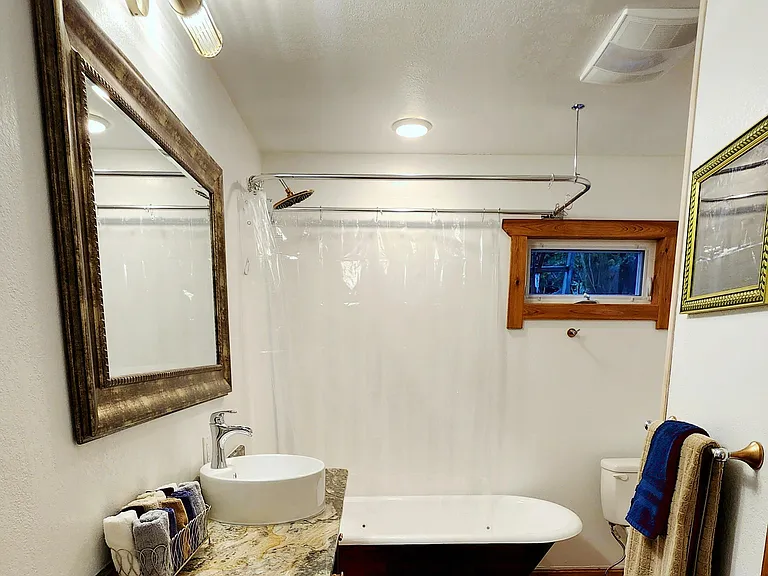 122 Bearberry Ln — Photo 16