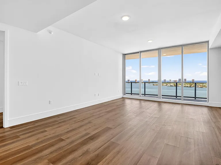 220 Lake Shore Dr #1808 — Photo 8