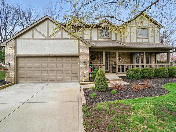 2nd image of 1085 Bryan Dr