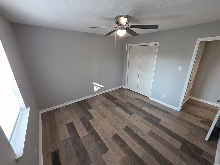 617 Brierly Dr — Photo 10