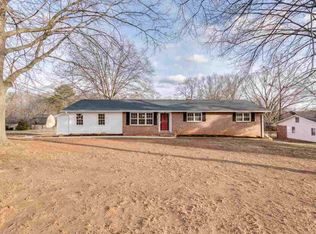 301 Woodley Rd, Spartanburg, SC 29306