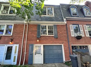 6919 Sprague St, Philadelphia, PA 19119