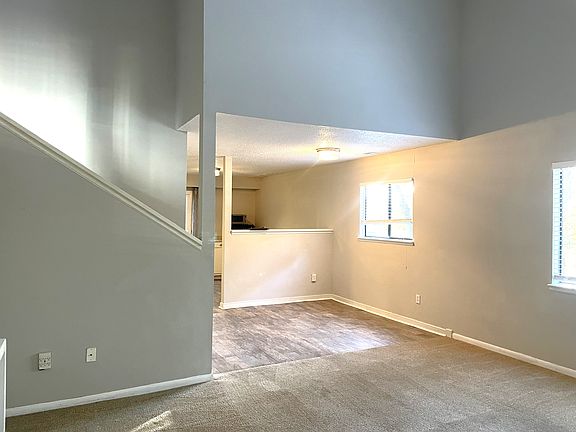 4th image of 1802 Ivystone Dr