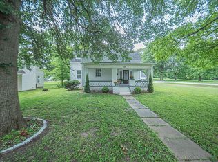 421 N Main St, Huntsville, MO 65259