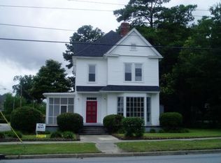 1000 N Queen St, Kinston, NC 28501