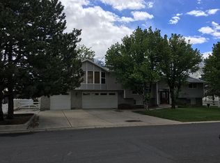 10919 S Whirlaway Ln, Sandy, UT 84092