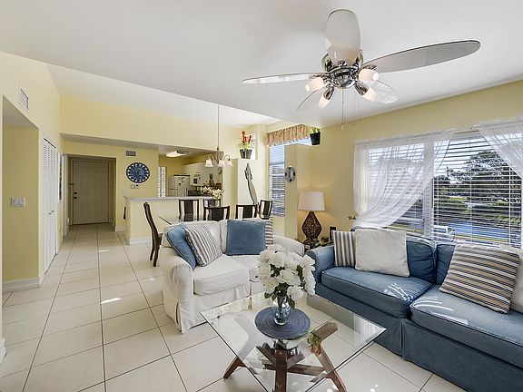 2nd image of 4879 Via Palm Lakes #613